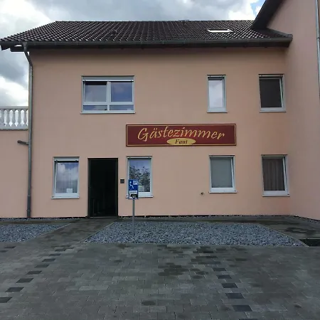 Gaestezimmer Faut Gæstehus Schorndorf (Baden-Wurttemberg)
